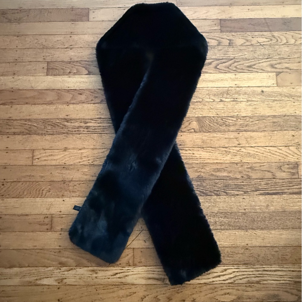 Lane Bryant Black faux fur scarf